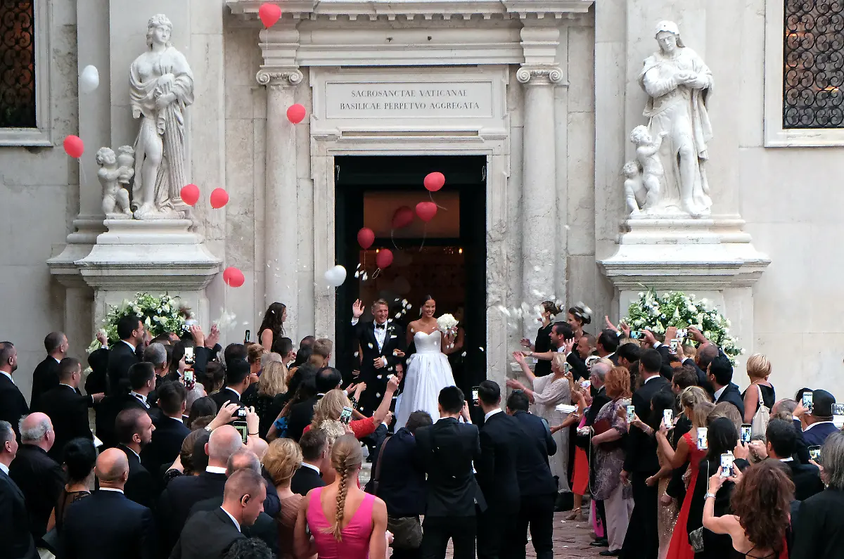 8fdef1071bdb8e853eac53dbb922c2ae