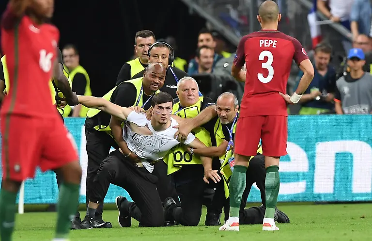 7fea9b5b27358dbacfe175c736865979