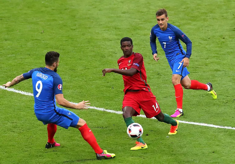 c650e13cf3f846eb3f36ca39326037bc