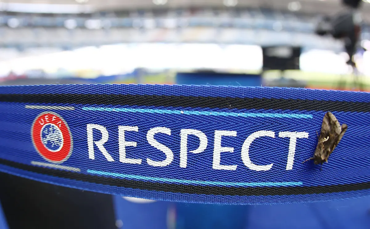 a182bc2ce6e47cc7d6543c8615ffda3b