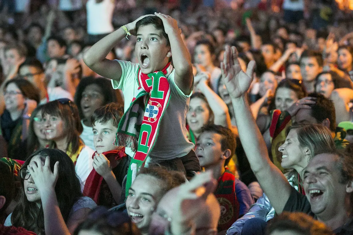 38a8b65bc054b29cd3da7fb0883f7854