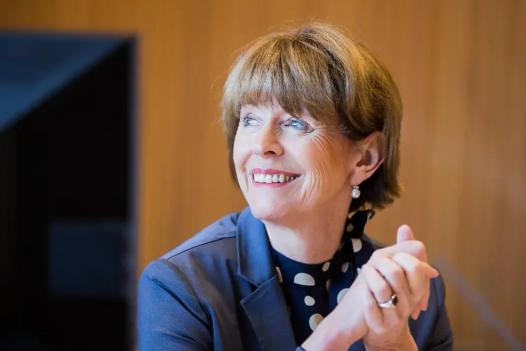 eca865e236b6b33a12ff8d84d024db2a