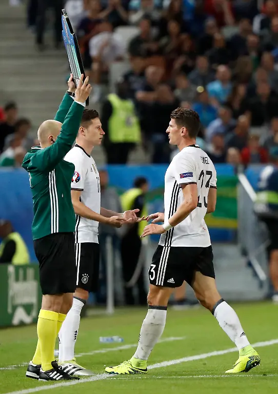 1fe106c84fe4b16c1eebed64811cf636