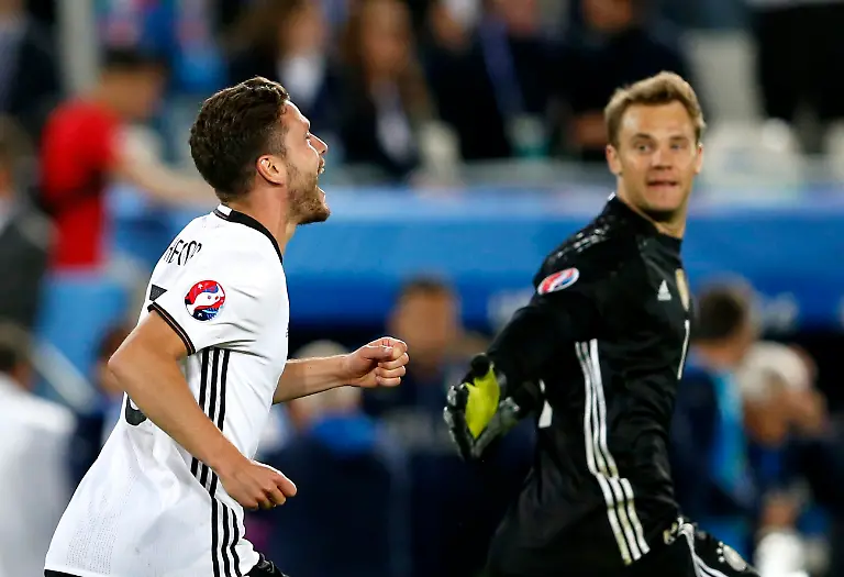 b34baefe3389af813ba0578d3624dfc8