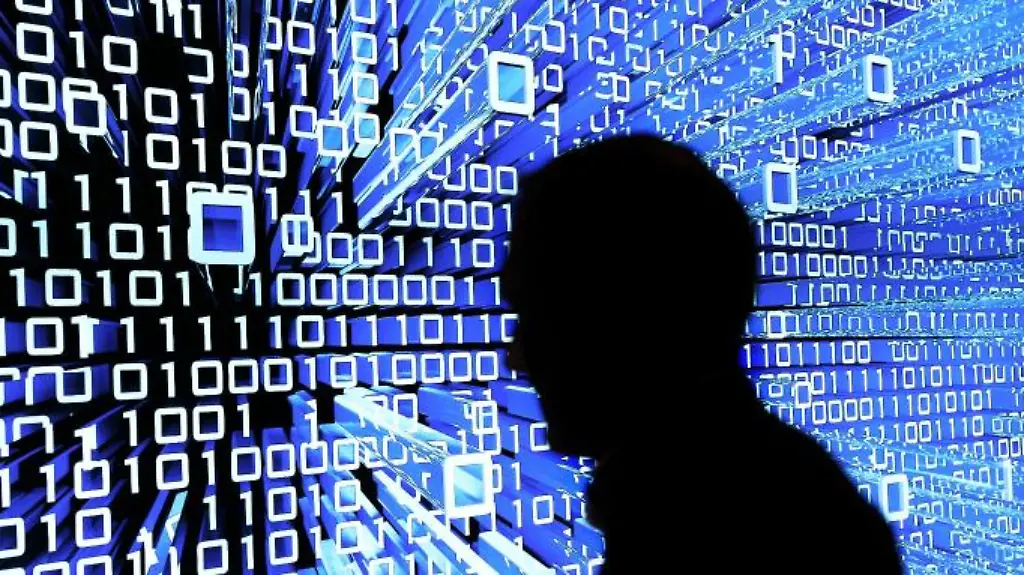 Laut-dem-Digitalverband-Bitkom-bringt-die-Digitalisierung-der-Arbeitswelt-mehr-Jobs-Doch-an-der-Weiterbildung-mangelt-es