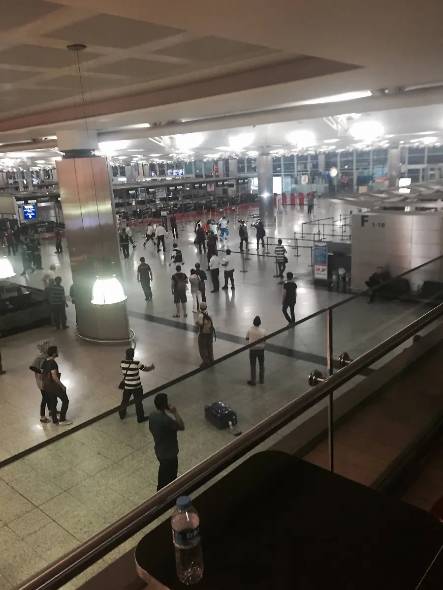 550de6aca8203b5fedbff6a07e793b6b