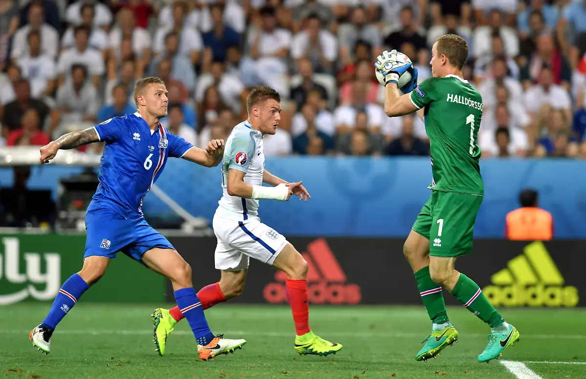 592d5e83194f371bf55a9a522b92a6af