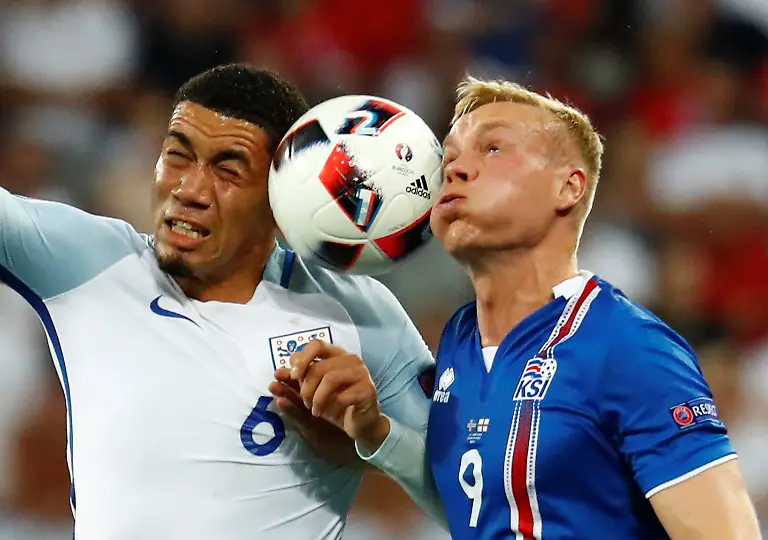 cfc9ae0aff23591e303fb8311c18db54