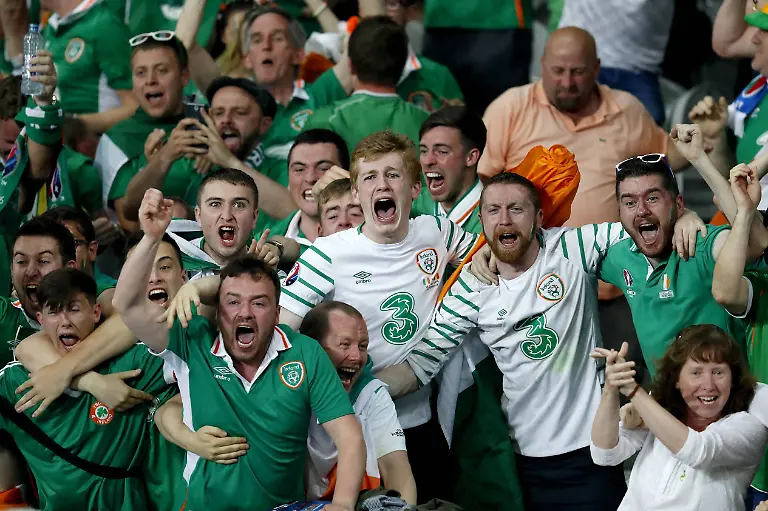 7cfd4caa0af9c1fbb3544d3a1d1ef698