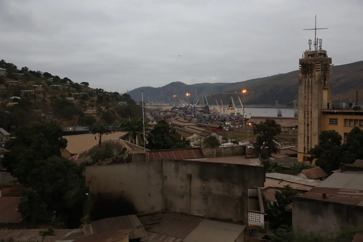 Matadi-harbour-21221175896