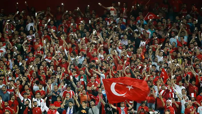 54c8f82fb83bd8e596e5739eaaf22c5b