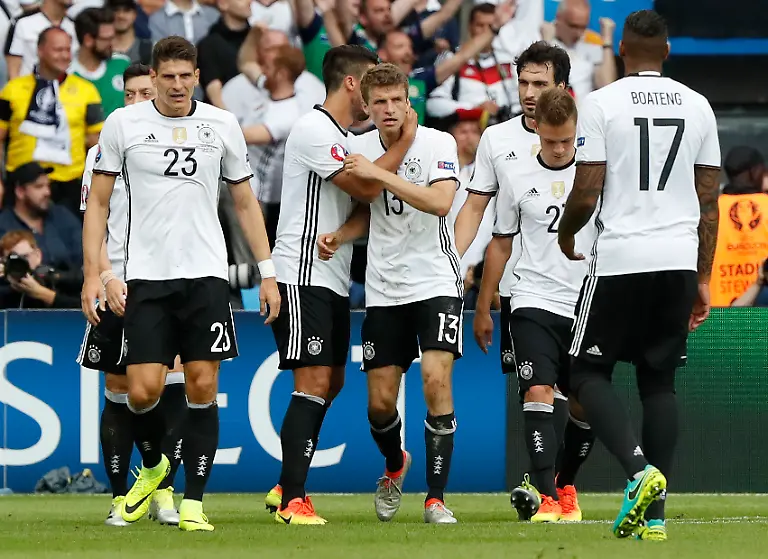 8fd67d18ab2a315cf21edde22575be0a