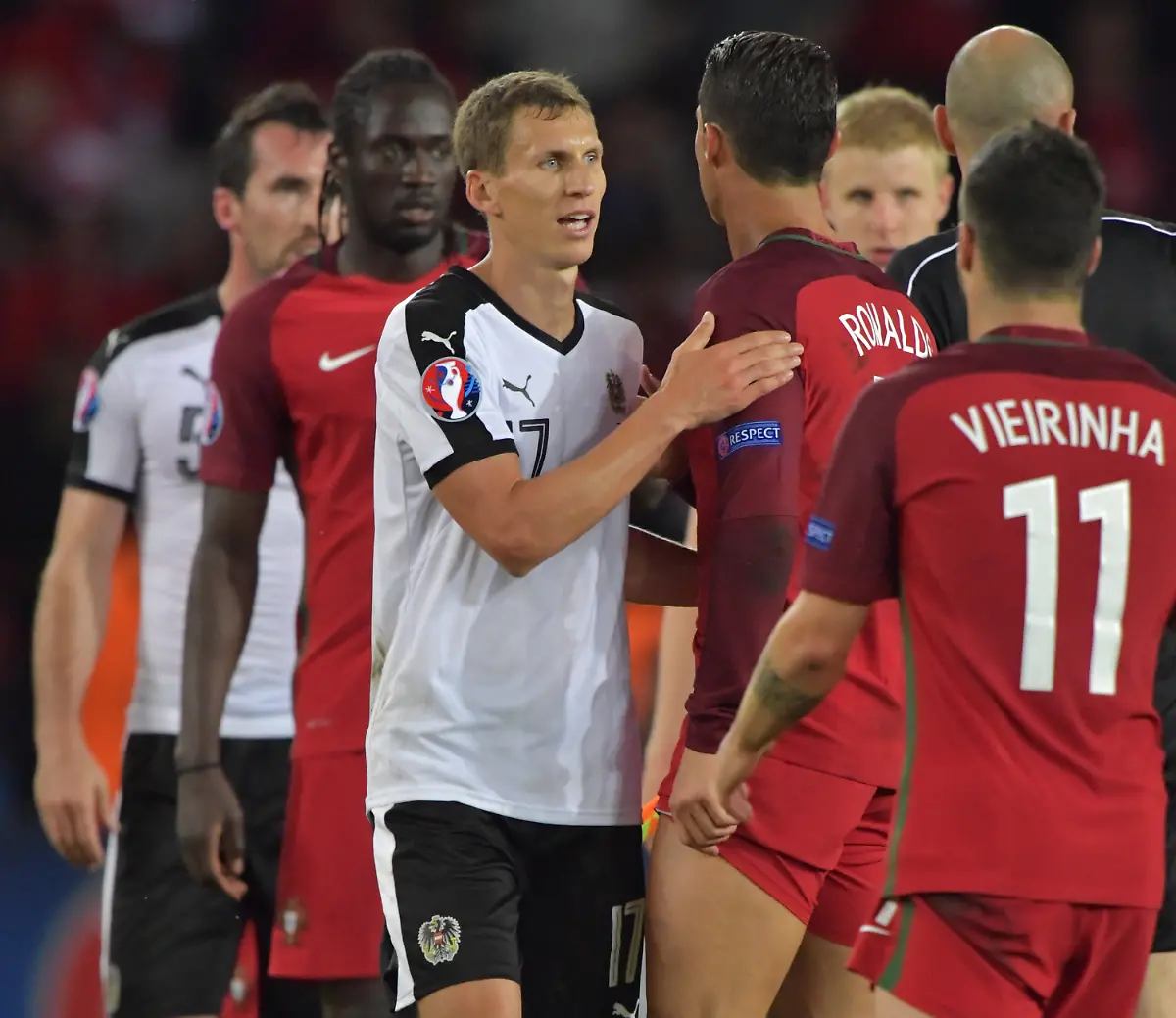 28d9e7d56cf3729c02c0a3433f641d33