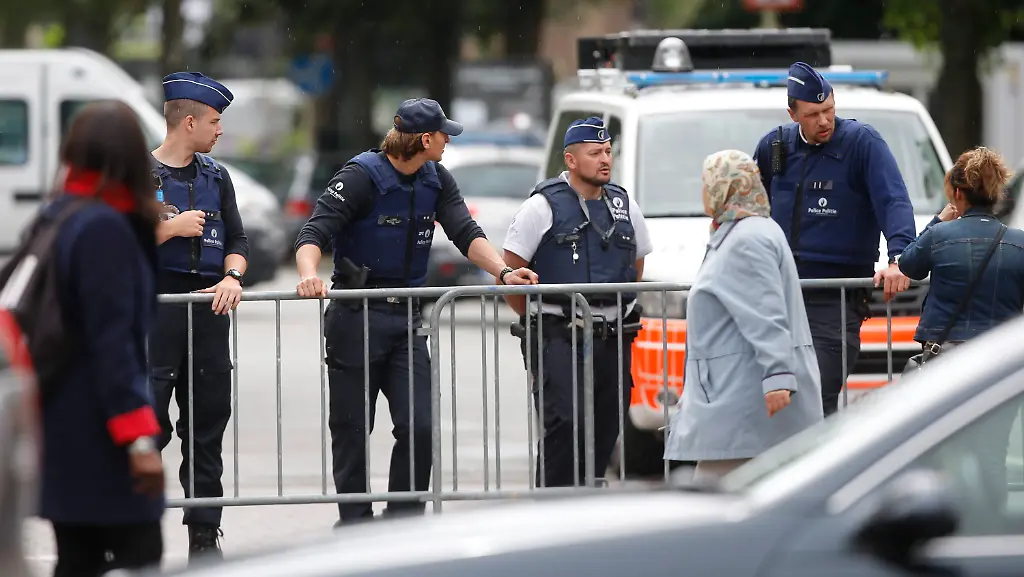 5c4a623de2f8ba3bf1c2d2487ce5e1af