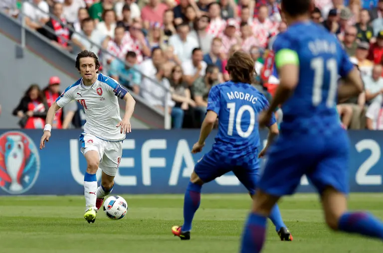 09ab5ee633f9c6f6ef0e0b77f61c04b4