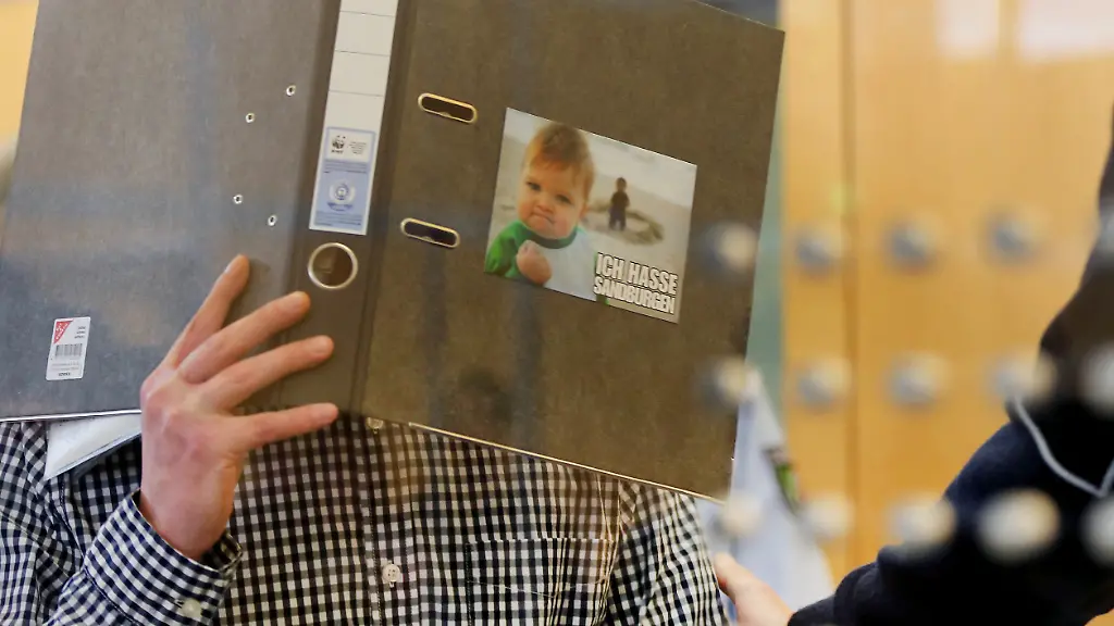 510fb83e8f4070c0a405fd1d6451b12d