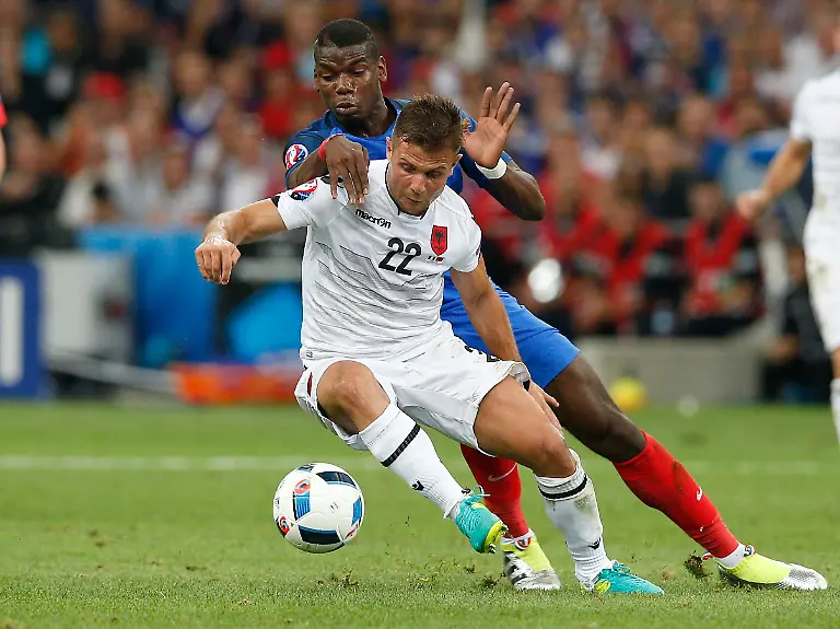 42ed5ace0c3241121ec13fc2ad27b7e2