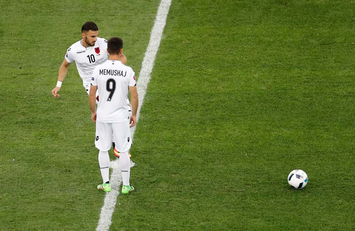 2952324e53cda8e59755cc14d42d6c4d