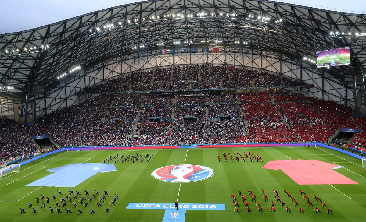 19c8ee5d77c63996cc227784eb25ea18