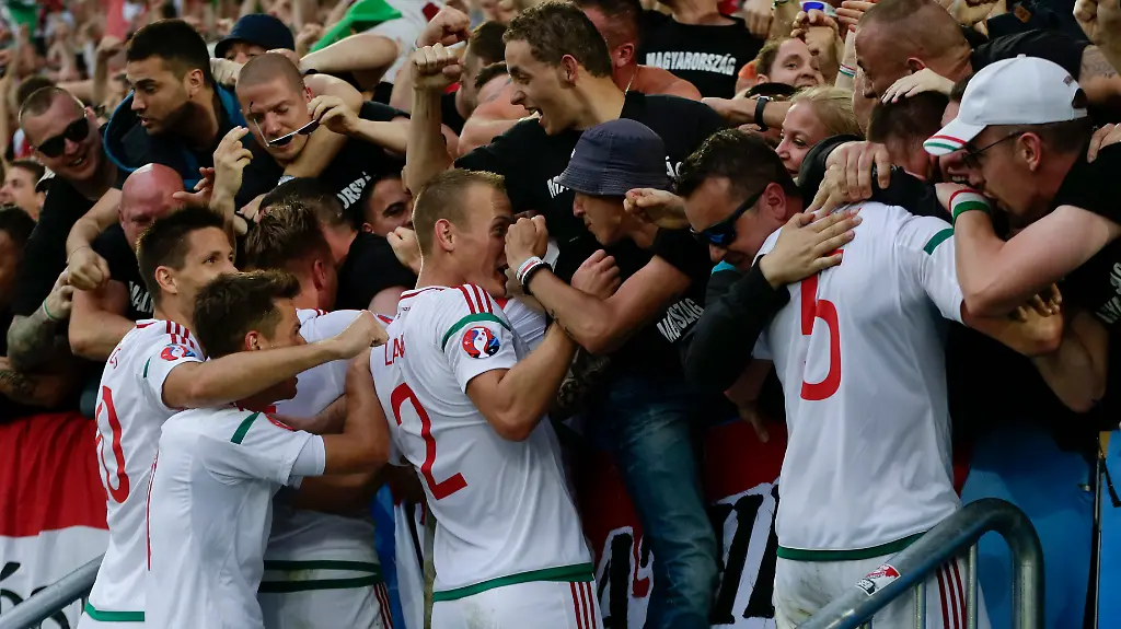 5769fc3aa90706ab87e90f410e4824bf