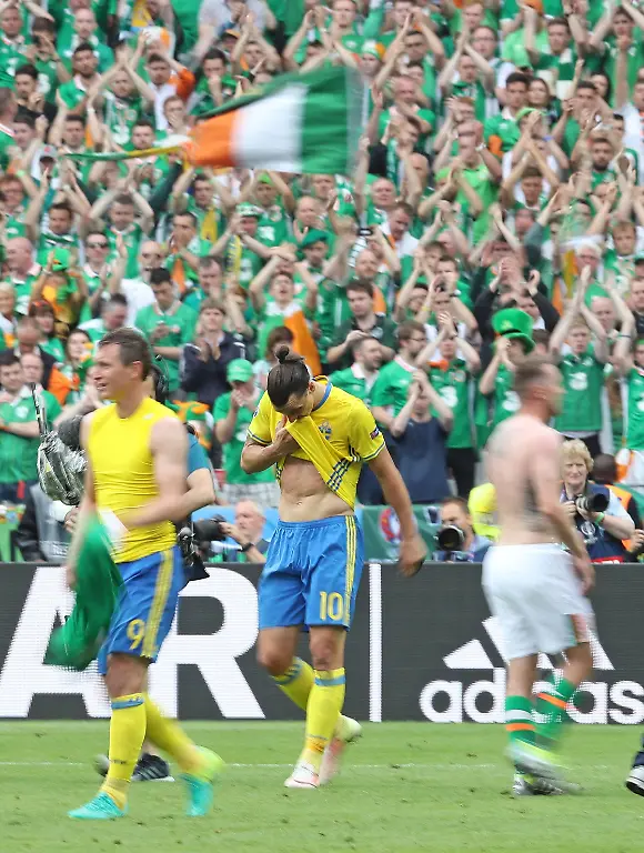 66bf6fed6b90b4fb93b820b2e05dea82