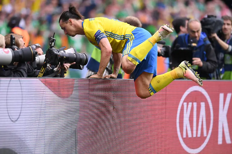 95b881a04014444bedfba6521bb2ab1a