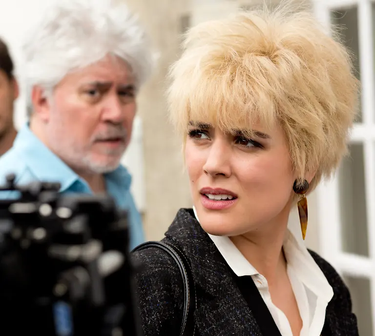 Pedro-Almodovar-Adriana-Ugarte-Tobis-Film-El-Deseo-Manolo-Pavon