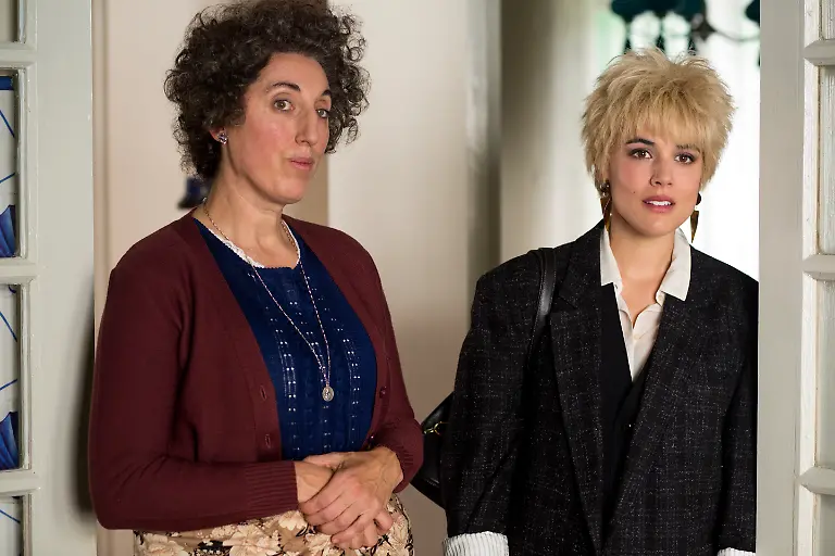 Rossy-de-Palma-Marian-Adriana-Ugarte-Julieta-Tobis-Film-El-Deseo-Manolo-Pavon