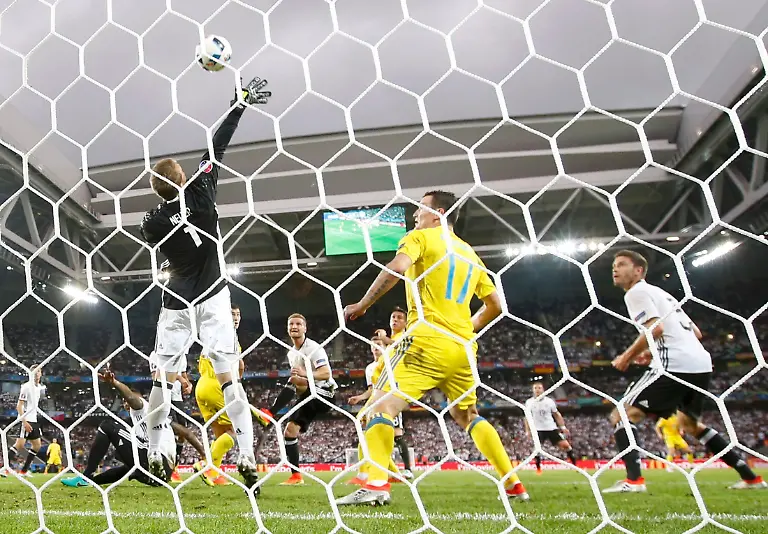 fadae896ce055f5d47f136c5c18f1eb7