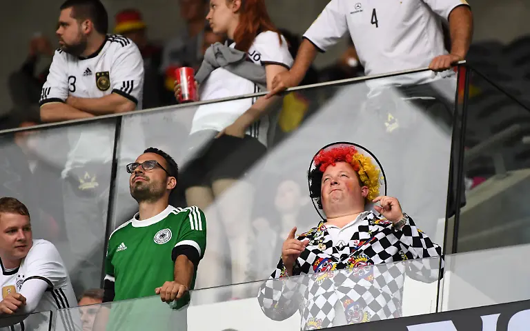 fae96928524b3429132fe06e4ec9023b