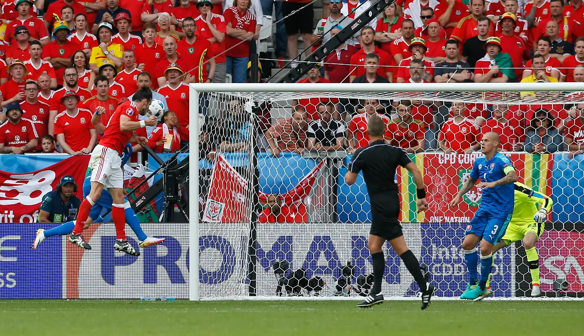 11b32639f10d1df06c70be21b0b9071c