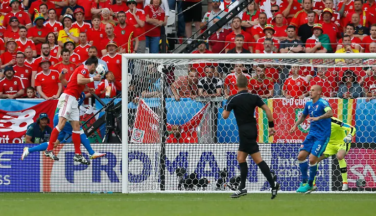 11b32639f10d1df06c70be21b0b9071c