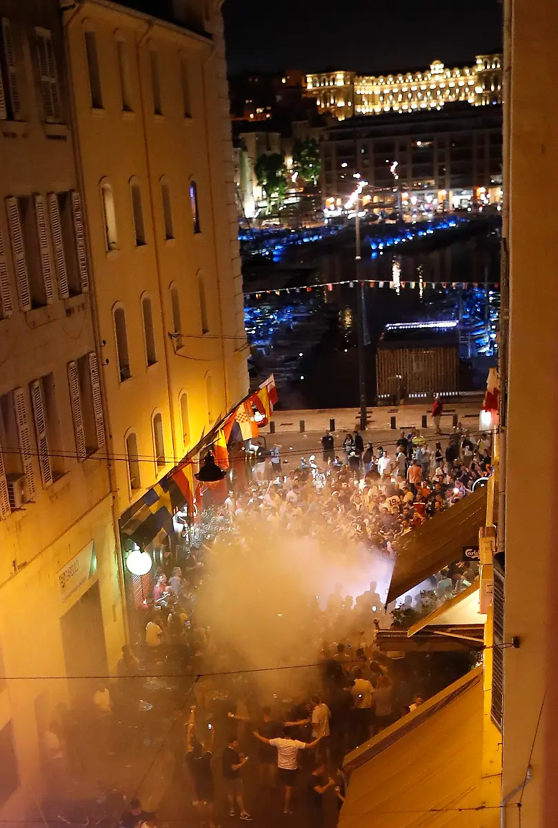 ad7f0cf284524dad5830f04ca76c4602