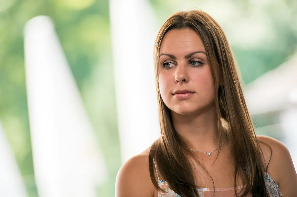 6c10fed8d59965bfbdb4c1cddf18750f