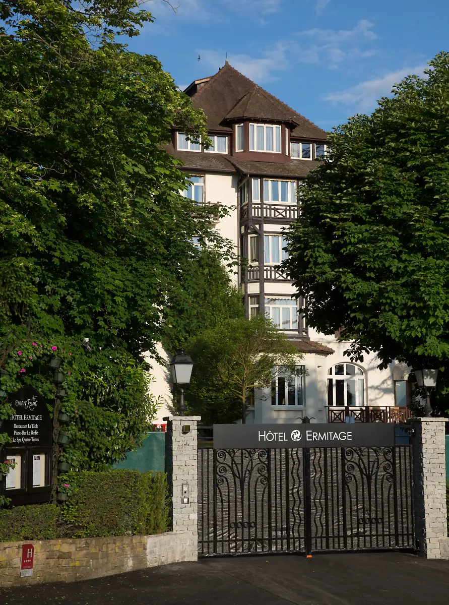 b61cb8306f919ae2167793ff001cda40