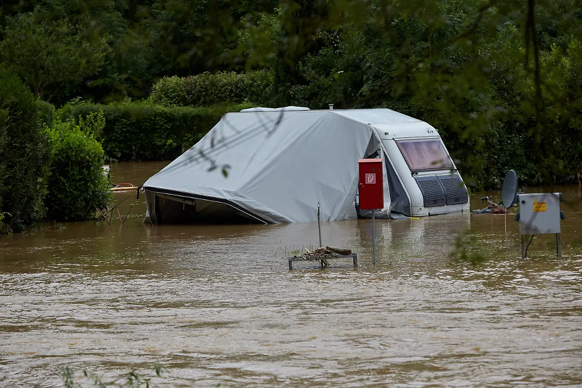 530b16e88ddd8359fc30048f2e0f83d7