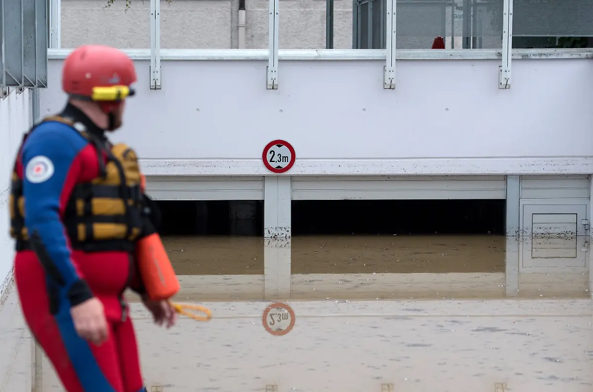 c4d900abb566383c8192317d5b887fc5