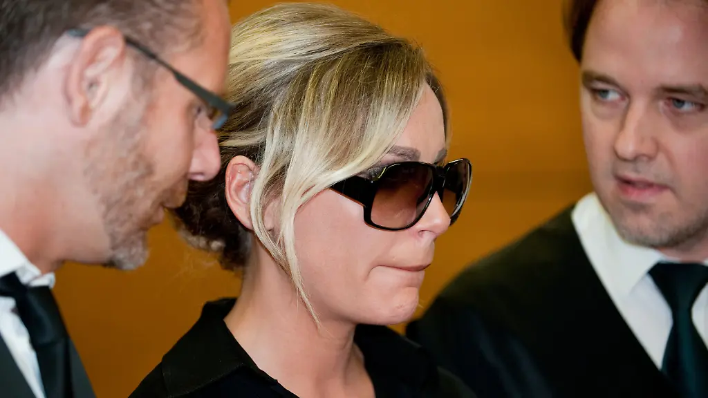 9e0f7cdd9b62ce9e77779887d6fdb661