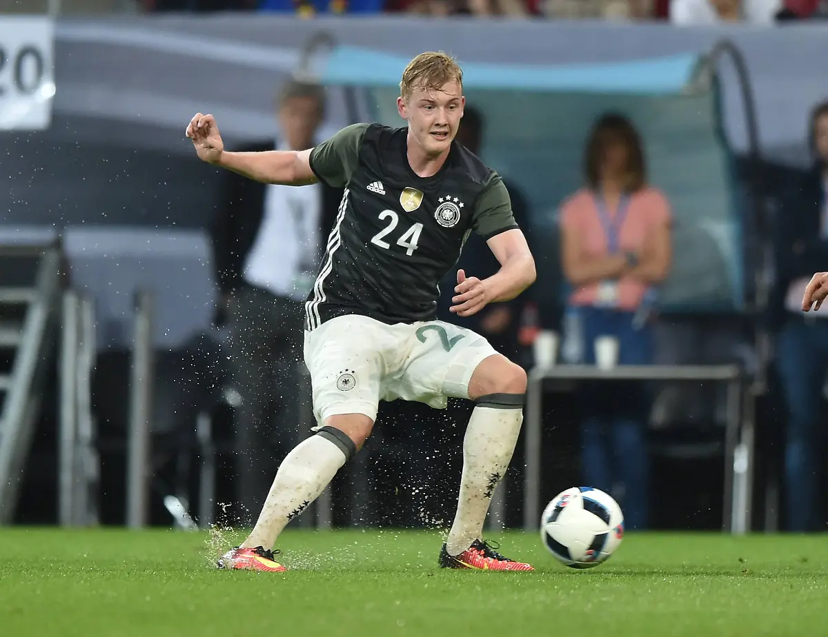 7451087b3a5a65cf93d63ab552d5da5f