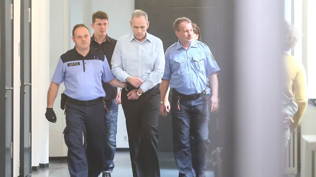 1eb7b2e1f76277e973d74bf2ad21c3d1