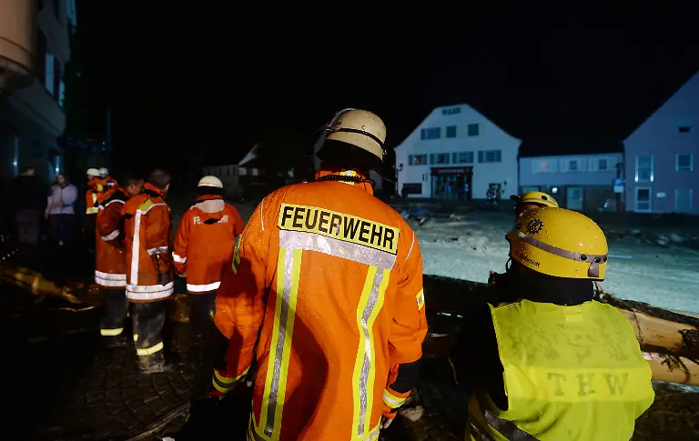 64f2f9cc413a3328cf116af7fe2f024f