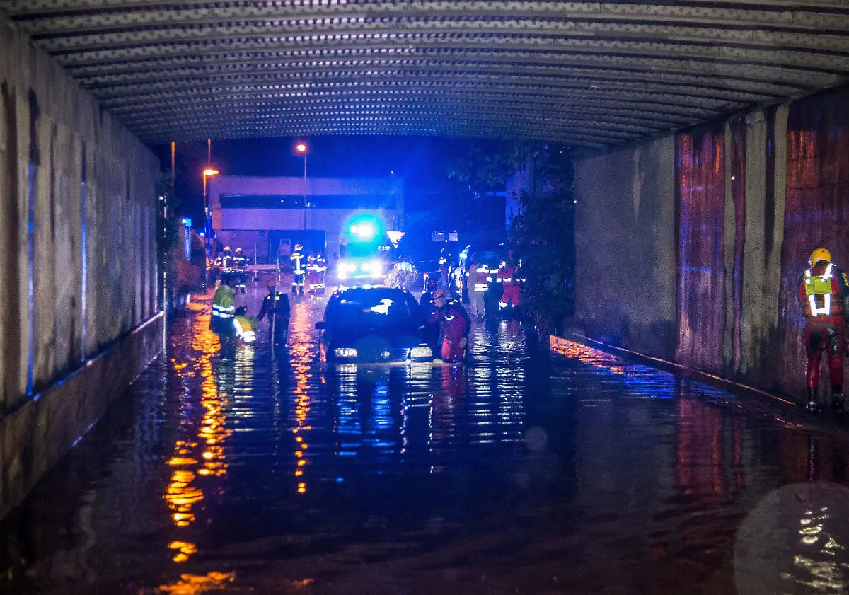 5bbc87f859c244f58aaccbe0ef3357d7