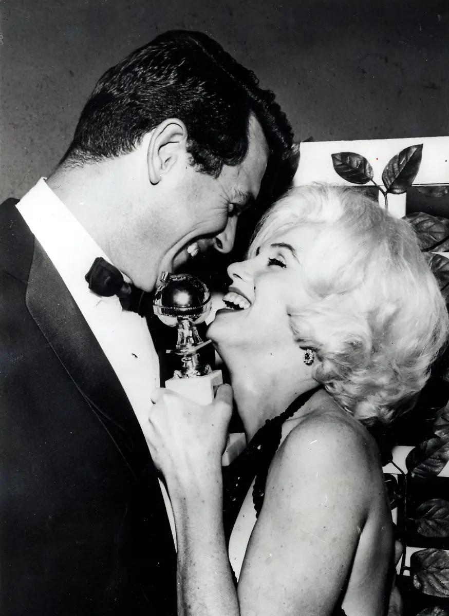 187383fad0ebb504045dc1c6668e1a6e