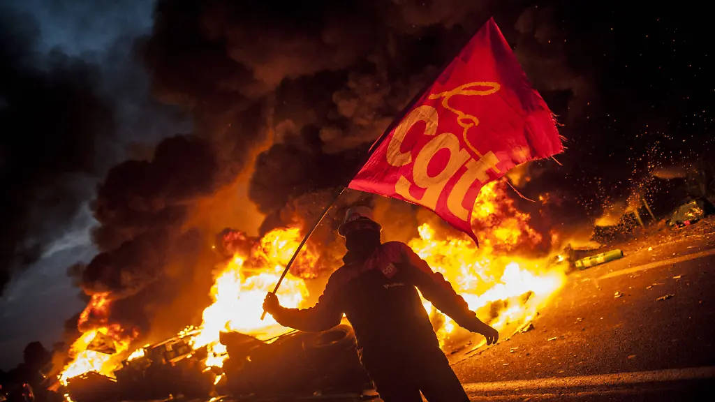 32860b2dfda9944c6f6b18d9ab923219