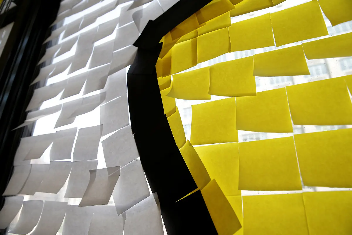 d998511c93280338de8ab338cc06d1af