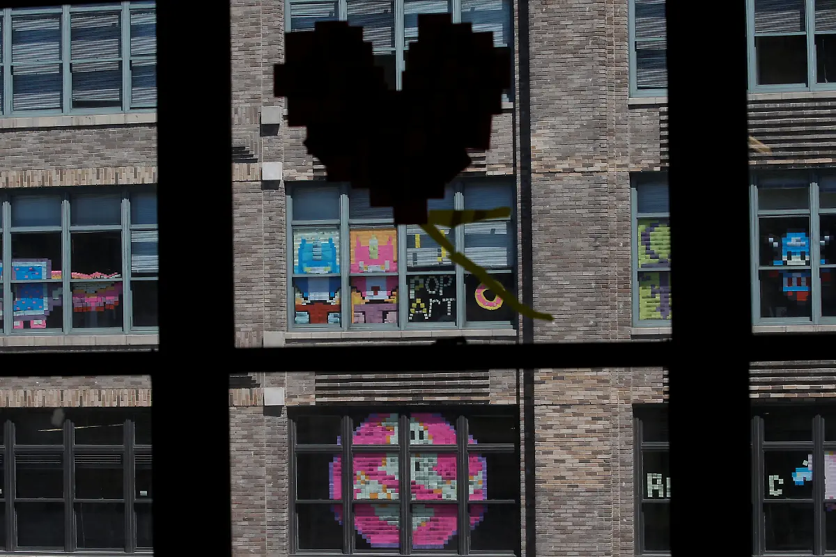 1945aaf8f06e5363d1d11707d8ddc042