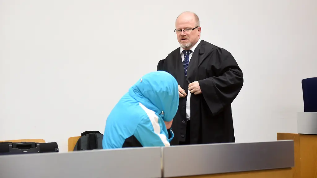 dfcba24dfc56b4442a2db59b7ec86578