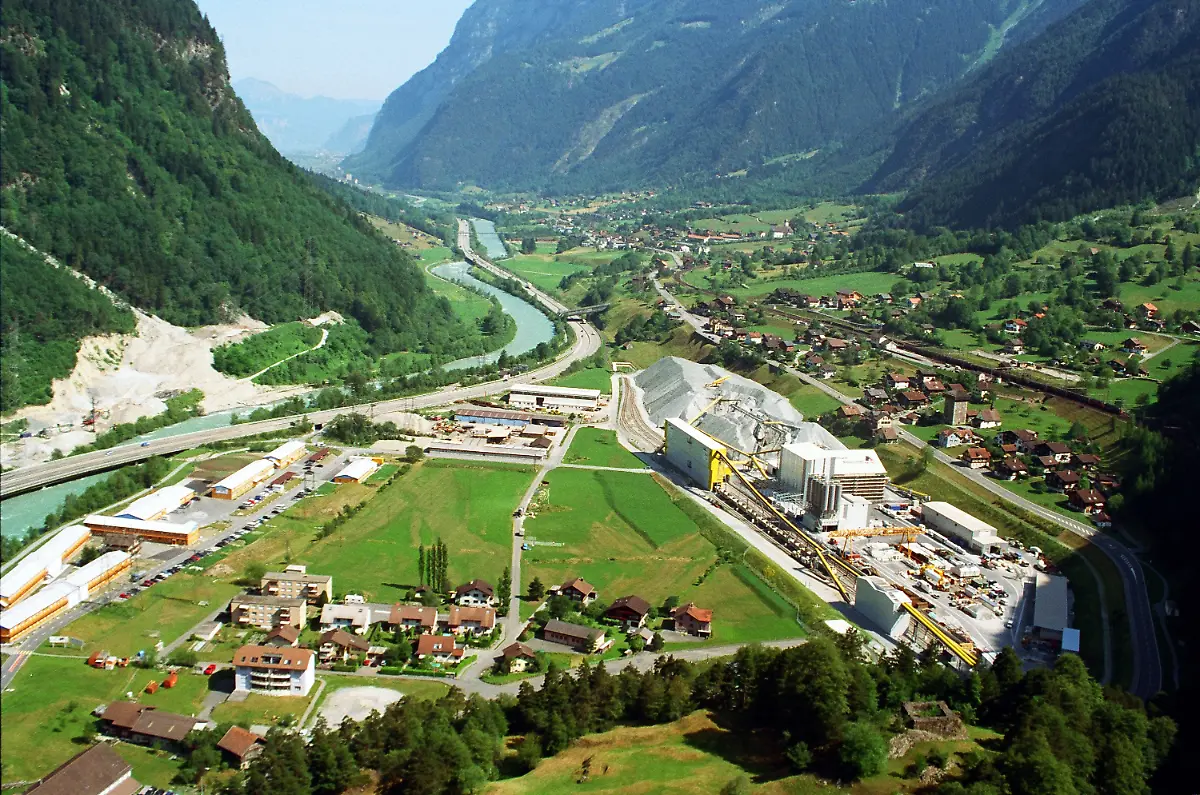 a19f5d2c0fffe5c4dfd14d1d6aedbaf7