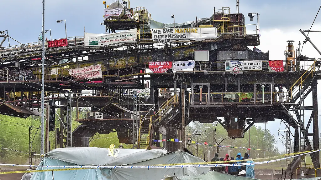 ec173ade85c8ec70bc278e76f5b287e3