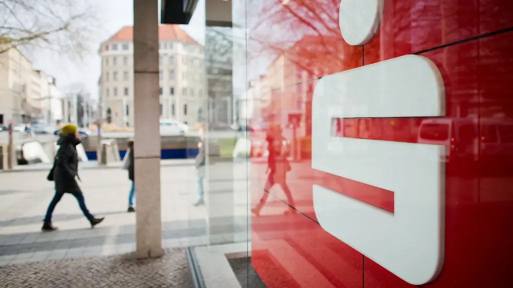 4e8500e6f689a10f39c348c71e7a26de